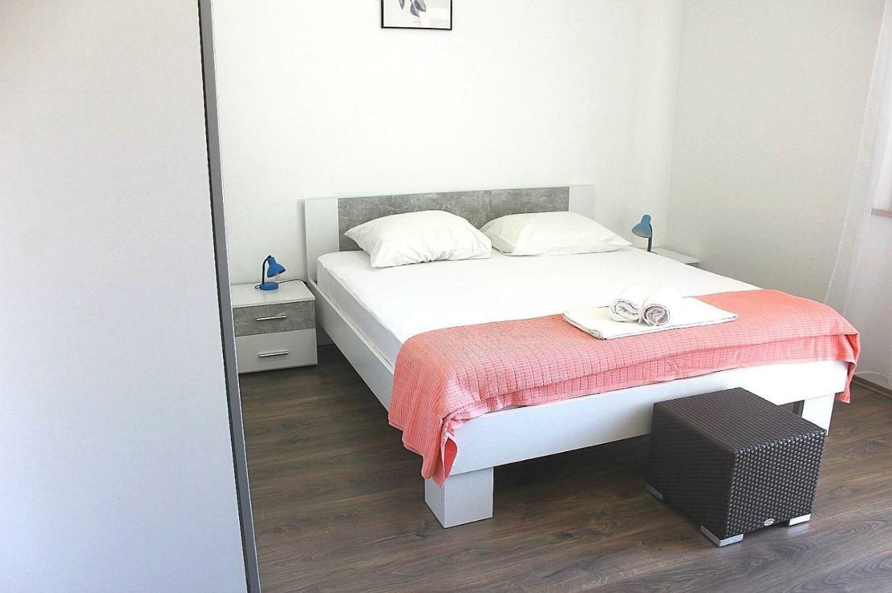 Apartments Markov Муртер Екстериор снимка